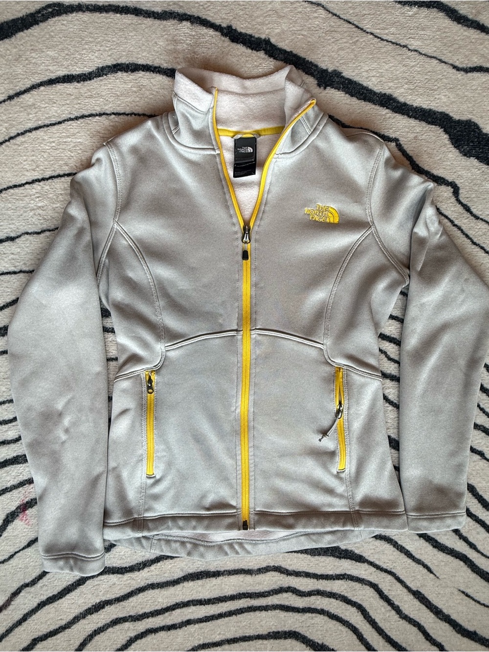 The North Face Women's Agave Full-Zip Jacket Size S gray vibrant yellow zippers